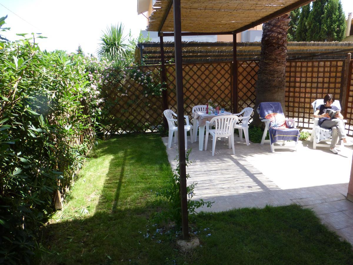 Casa Vacanza Appartamenti Al Mare Capoterra Exterior foto
